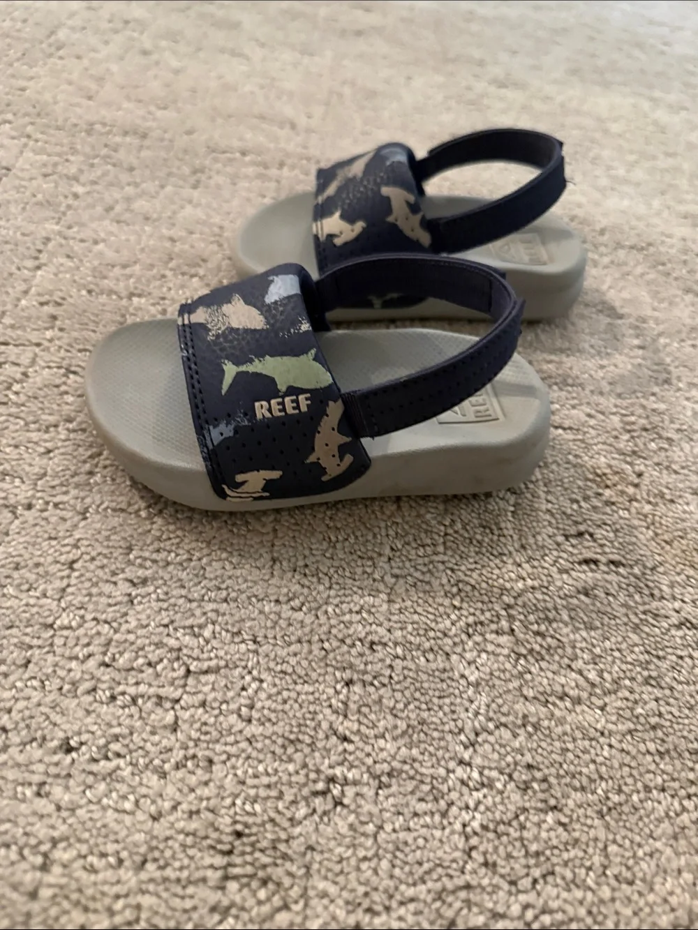 Reef Kids Navy Shark Print Strap Sandals with Light Gray Footbed